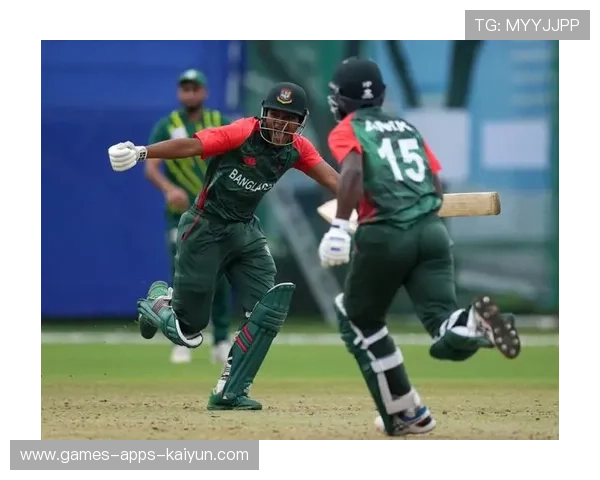 板球比赛发生冲突!选手互相扇巴掌 板球比赛发生冲突!选手互相扇巴掌