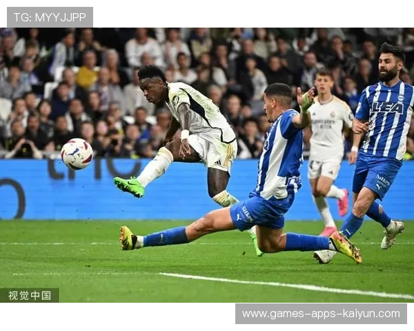 皇马维尼修斯高速下底回做到位完成关键助攻 皇马维尼修斯高速下底回做到位完成关键助攻