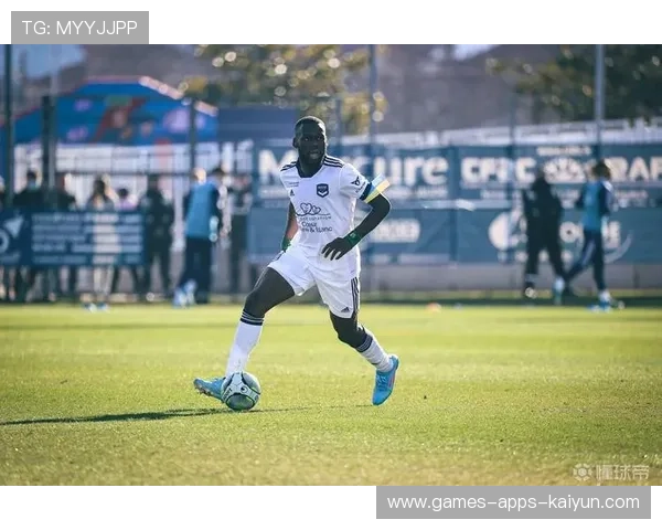 波尔多拟使用数据化选材降低引援风险,开启足球智选新时代 波尔多拟使用数据化选材降低引援风险,开启足球智选新时代