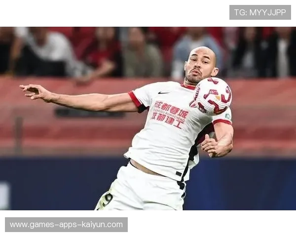 成都蓉城外围快速倒脚让防线完全跟不上节奏 成都蓉城外围快速倒脚让防线完全跟不上节奏