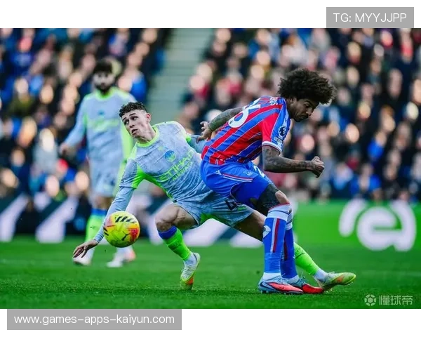 英超曼城前场连环穿插，射门质量明显提高